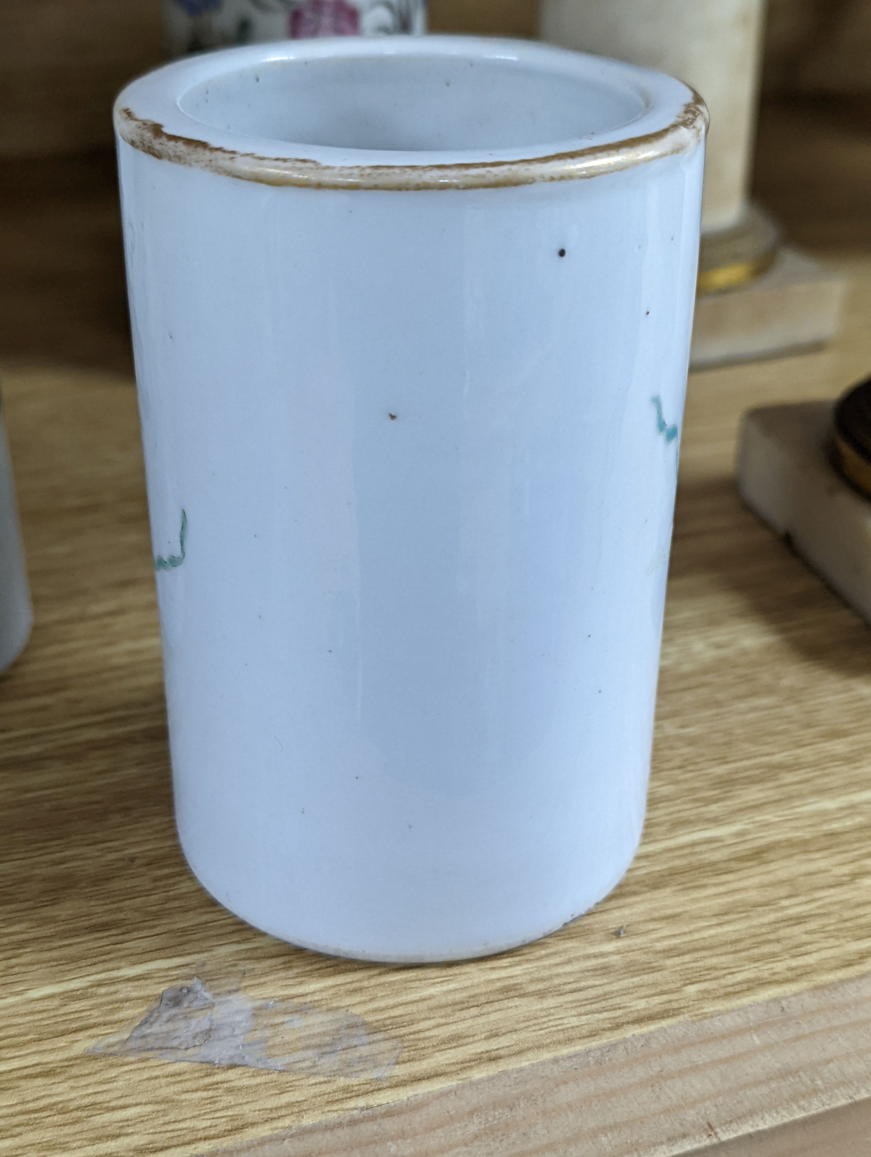 Three Chinese famille rose brush pots, 12cm